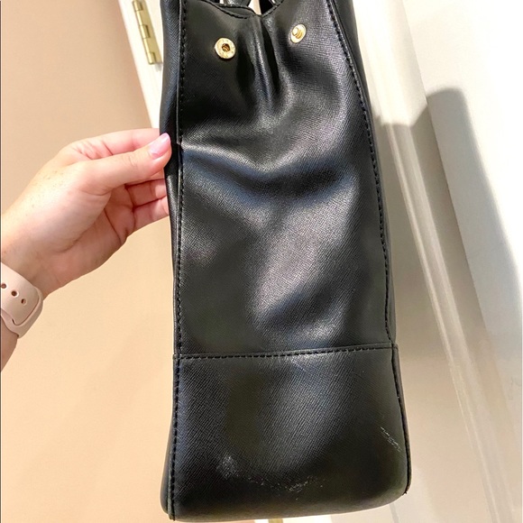 TORY BURCH Large Black Saffiano Leather Tote Bag - Picture 16 of 16